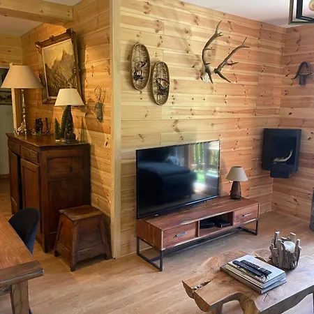 Le Petit Torrent Apartment *